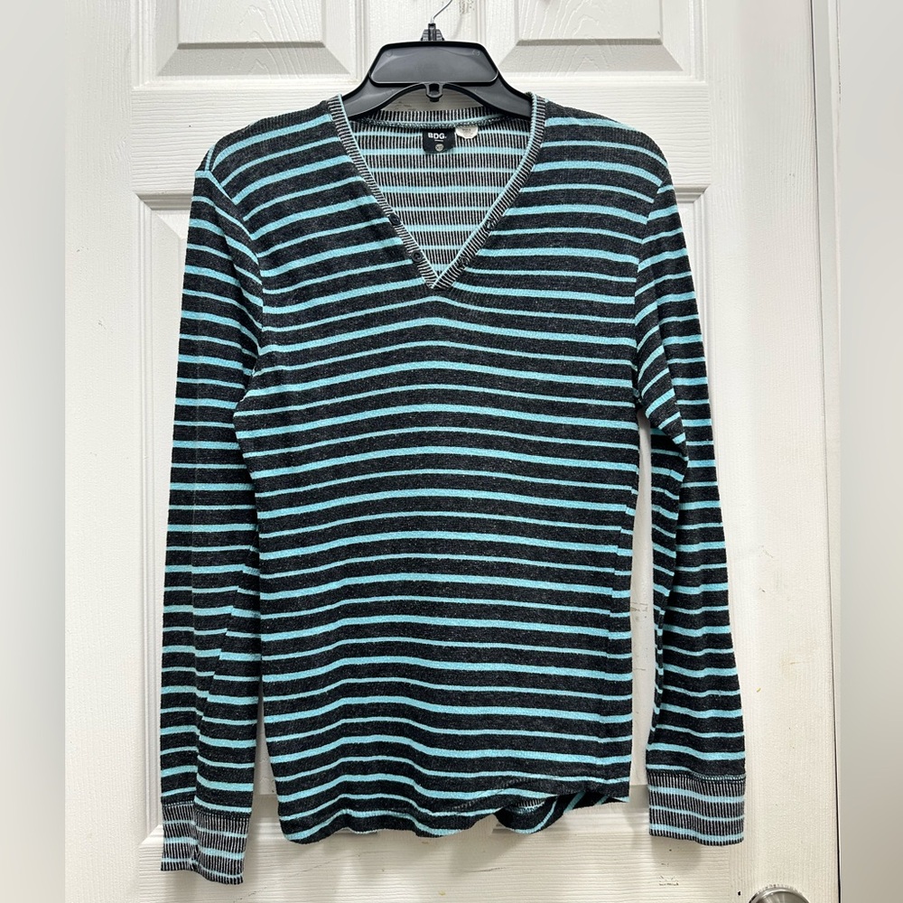 BDG Men's Black and Teal Striped V-Neck Sweater UNISEX